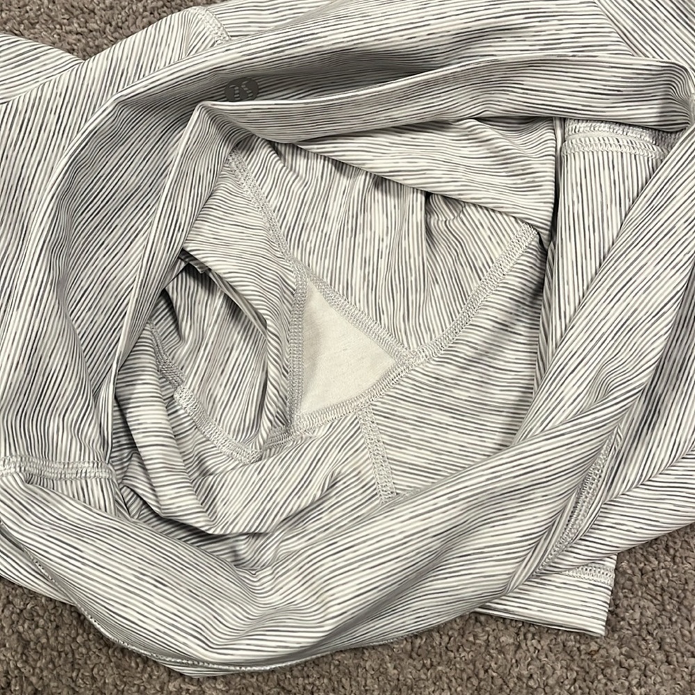 Lululemon Wunder Under High-Rise 7/8 Tight in Space Nimbus Battleship - size 10 - Picture 8 of 12
